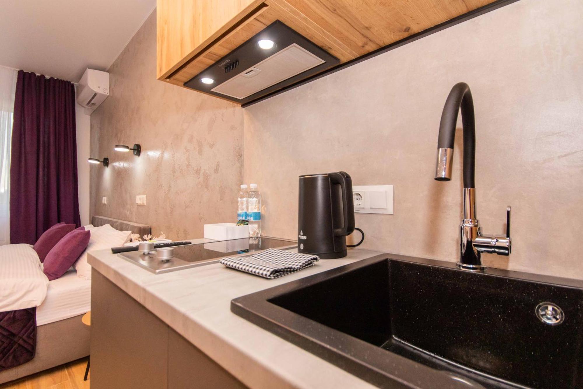 Myfreedom Апартаменти Метро Берестейська Kiev Habitación foto